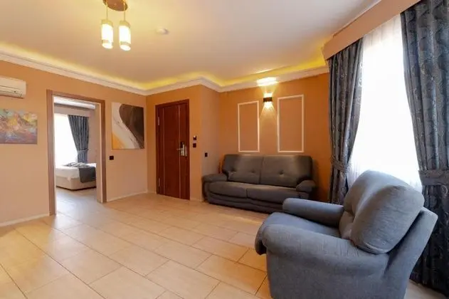 Junior Suite, Bahçe Manzaralı