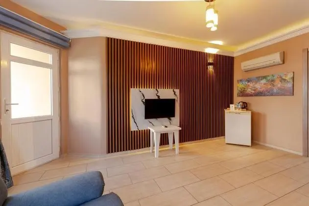 Junior Suite, Bahçe Manzaralı