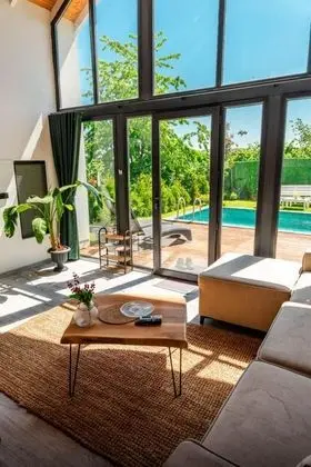 Superior Bungalow 2+1, Dağ veya Havuz Manzaralı, Isıtmalı Özel Havuzlu