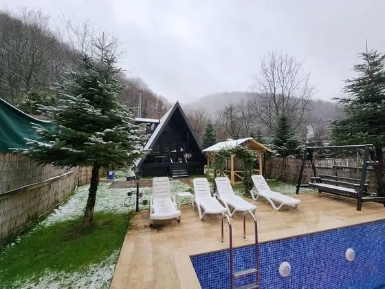 04 Havuzlu Dubleks Bungalow Oda