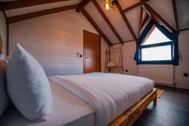 Mini Suite, Doğa Manzaralı, Isıtmalı Özel Havuzlu