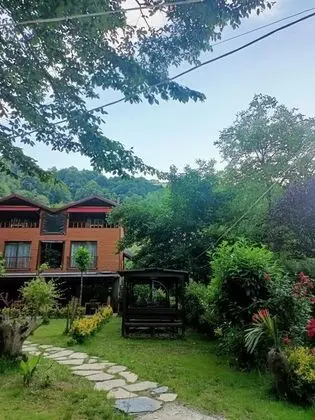 Dubleks Jakuzili Şömineli Bungalov