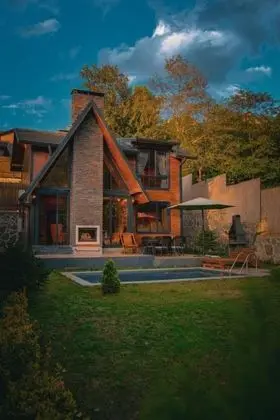 Jakuzili Bungalow , Havuz Manzaralı, Isıtmalı Özel Havuzlu