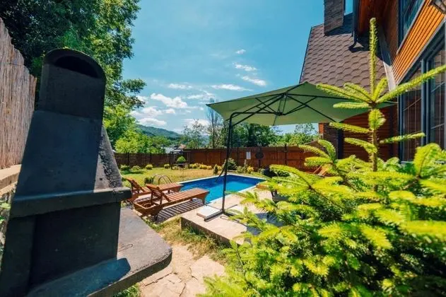 Jakuzili Bungalow , Havuz Manzaralı, Isıtmalı Özel Havuzlu