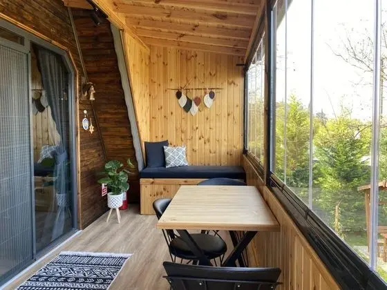 Bungalow, Göl Manzaralı, Isıtmalı Özel Havuzlu