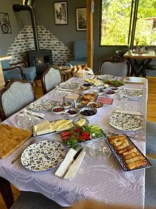 İNCE BUNGALOV 1 BEGONVİL