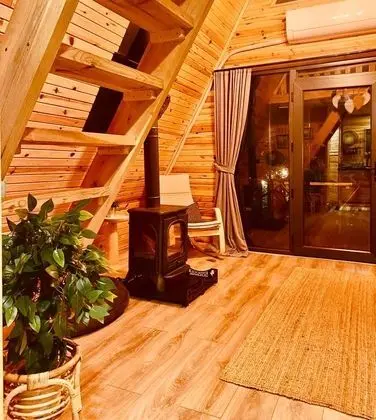 İNCE BUNGALOV 1 BEGONVİL