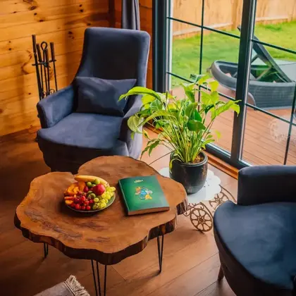 Suite Bungalow, Göl Manzaralı, Özel Havuzlu ve Bahçeli