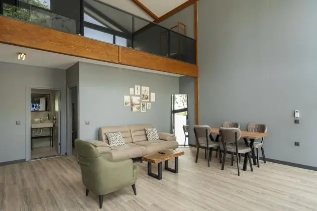 Deluxe Jakuzili Suite, Havuz ve Bahçe Manzaralı, Isıtmalı Özel Havuzlu
