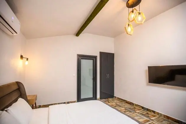Deluxe Bungalov
