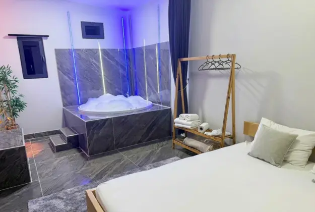 Jakuzili Bungalow , Bahçe Manzaralı, Havuzsuz