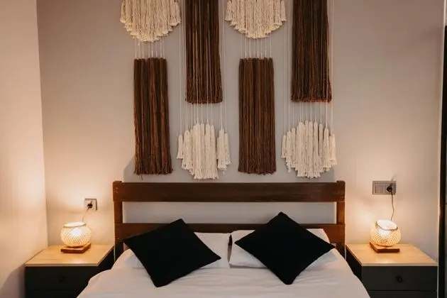 Suite - İki Yatak Odalı, Havuz Manzaralı, Isıtmalı Özel Havuzlu