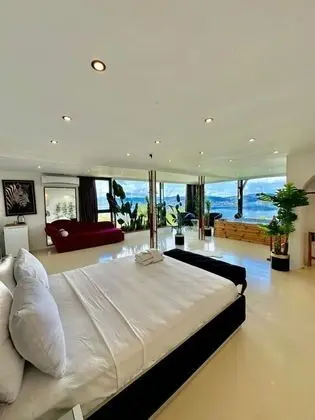 Deluxe Jakuzili Suite, Göl Manzaralı, Jakuzili