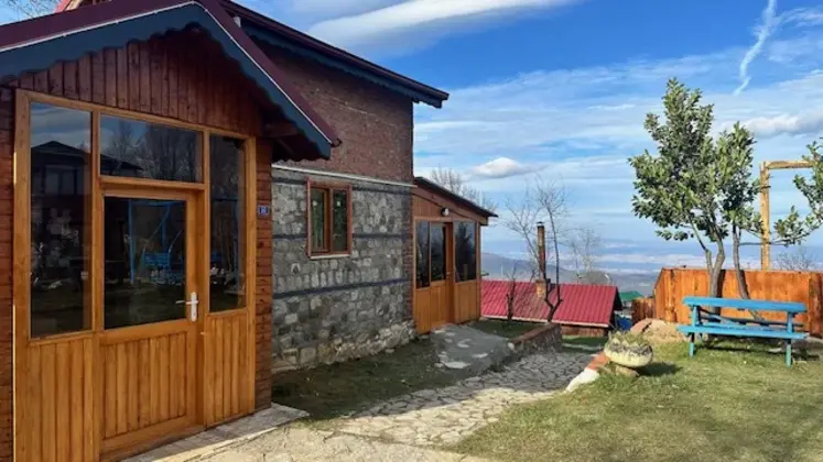 Aytepe Taş Ev