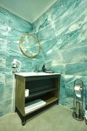 Bungalow 2+1 Oda, Göl Manzaralı, Özel Havuzlu ve Jakuzili