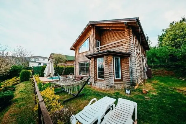 Bungalow, Göl Manzaralı, Isıtmalı Özel Havuzlu
