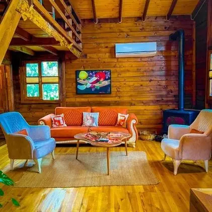Kestane Şekeri, Bahçe Manzaralı, Isıtmalı Özel Havuzlu