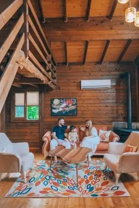 Kestane Şekeri, Bahçe Manzaralı, Isıtmalı Özel Havuzlu