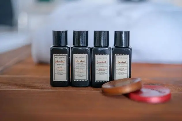 Jakuzili Deluxe Oda, Göl Manzaralı, Ortak Havuzlu