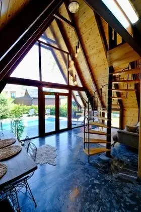 Bungalow, Bahçe Manzaralı, Özel Havuzlu
