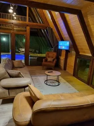 Bungalow, Bahçe Manzaralı, Özel Havuzlu ve Jakuzili