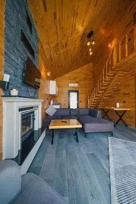 Standart Bungalow, Kısmi Göl Manzaralı, Isıtmalı Özel Havuzlu