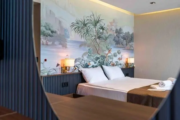 Junior Suite,göl Manzaralı,jakuzili Ve Balkonlu