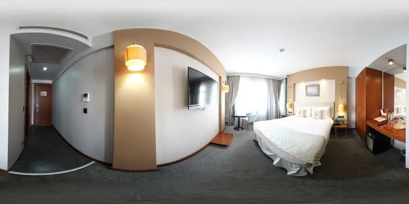 Standart Oda, Şehir Manzaralı