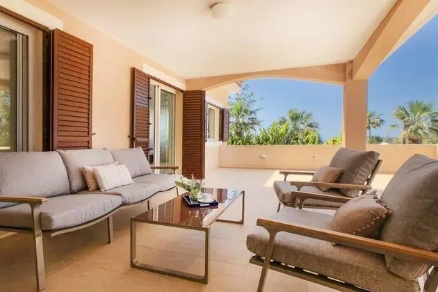 Villa, 5 Yatak Odası, Kişiye Özel Havuzlu