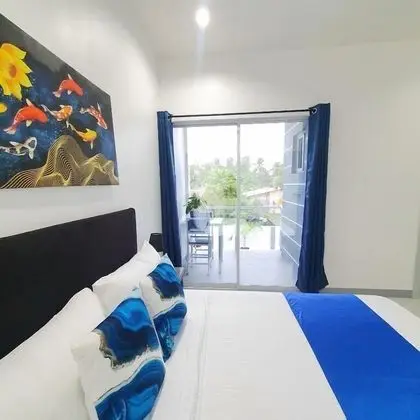 Deluxe Oda, 1 Büyük (Queen) Boy Yatak, Balkon, Havuz Manzaralı