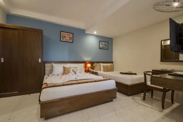 Deluxe Üç Kişilik Oda