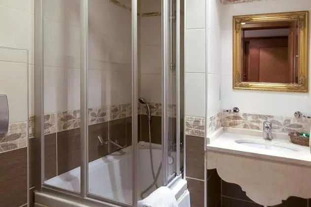 Standart 1 Çift Kişilik Veya 2 Tek Kişilik Yatak