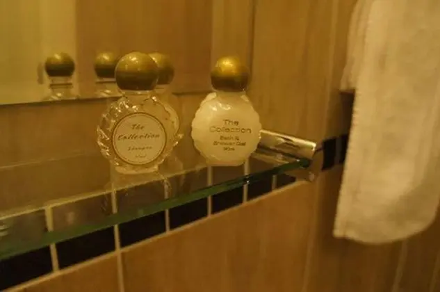 Tek Büyük Yataklı Oda, Özel Banyo