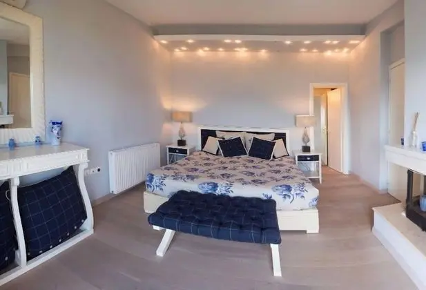 Premium Villa