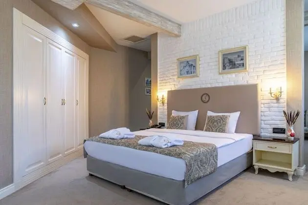 Deluxe Tek Büyük veya İki Ayrı Yataklı Oda