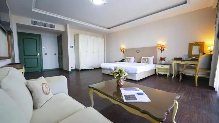 Deluxe Tek Büyük veya İki Ayrı Yataklı Oda