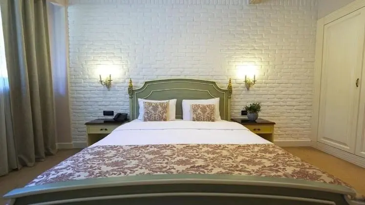 Standard Tek Büyük veya İki Ayrı Yataklı Oda