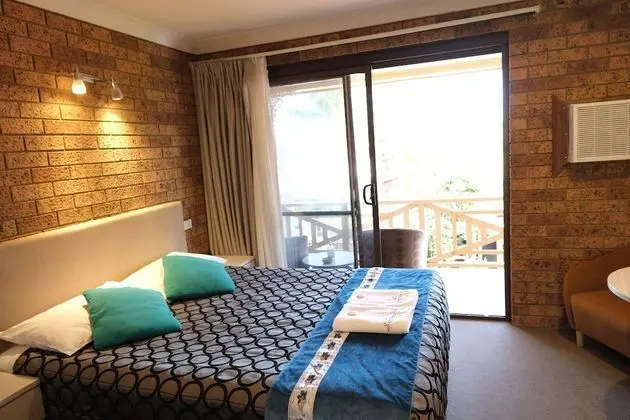 Deluxe Oda, Birden Çok Yatak, Balkon