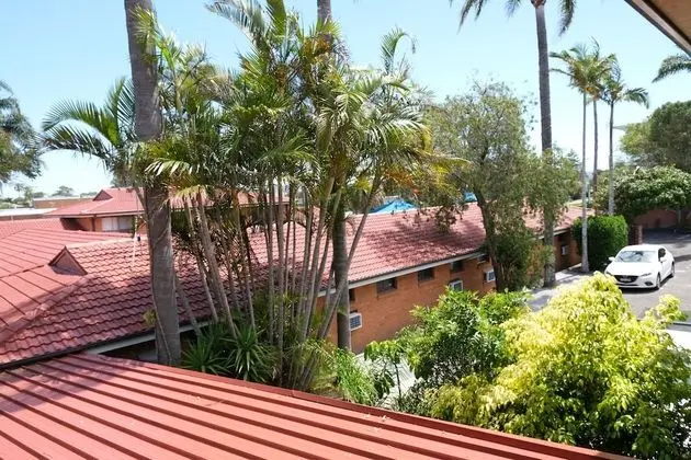 Deluxe Oda, Birden Çok Yatak, Balkon