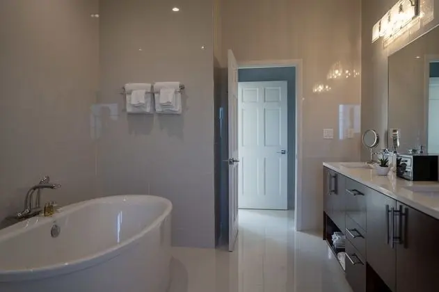 House, Multiple Beds - 3 Bedrooms