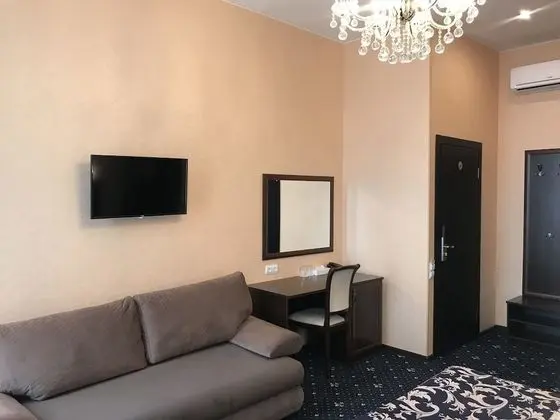 Superior Tek Büyük veya İki Ayrı Yataklı Oda