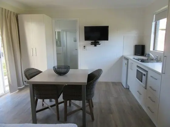 Standard Stüdyo, Sigara İçilmez, Küçük Mutfak (Holiday Couple Unit)
