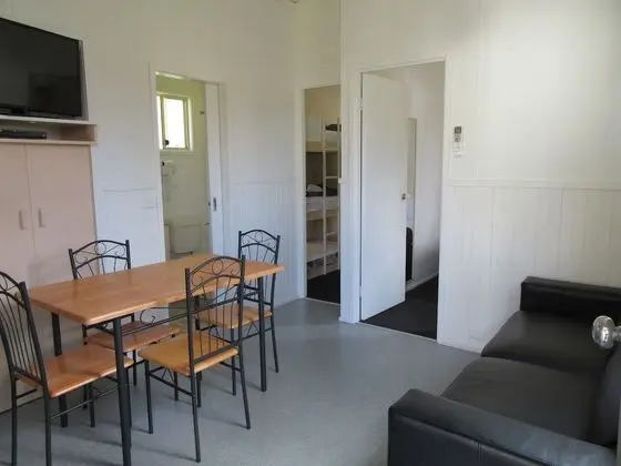 Standard Süit, 2 Yatak Odası, Sigara İçilmez, Mutfak (Hideaway Cabin Pet Friendly)