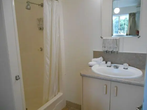 Standard Süit, 2 Yatak Odası, Sigara İçilmez, Mutfak (Hideaway Cabin Pet Friendly)