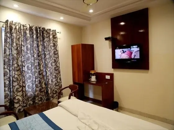Deluxe Tek Büyük Yataklı Oda, 1 Çift Kişilik Yatak