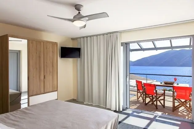 Deluxe Süit, 1 Yatak Odası, Kişiye Özel Havuzlu, Deniz Manzaralı