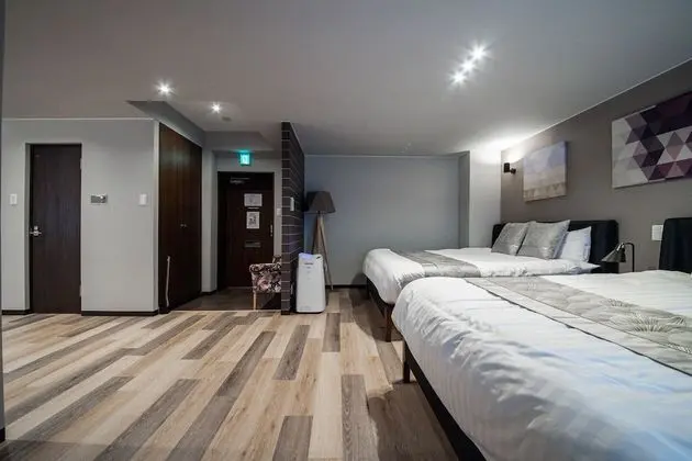 Luxury Oda, Sigara İçilmez (Theater)