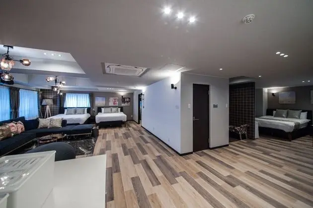 Luxury Oda, Sigara İçilmez (Theater)