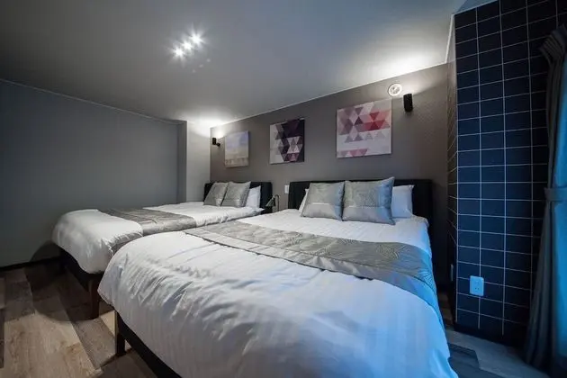 Luxury Oda, Sigara İçilmez (Theater)