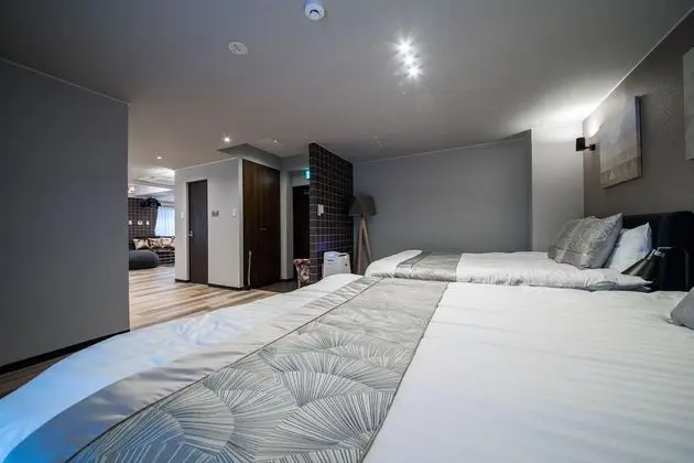 Luxury Oda, Sigara İçilmez (Theater)
